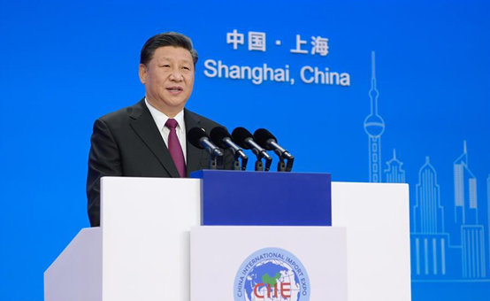 习近平出席开幕式并揭晓题为《共建立异容纳的开放型天下经济》的主旨演讲